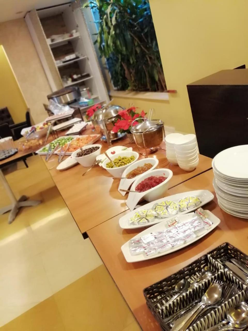 凯撒公园酒店 贝鲁特 外观 照片